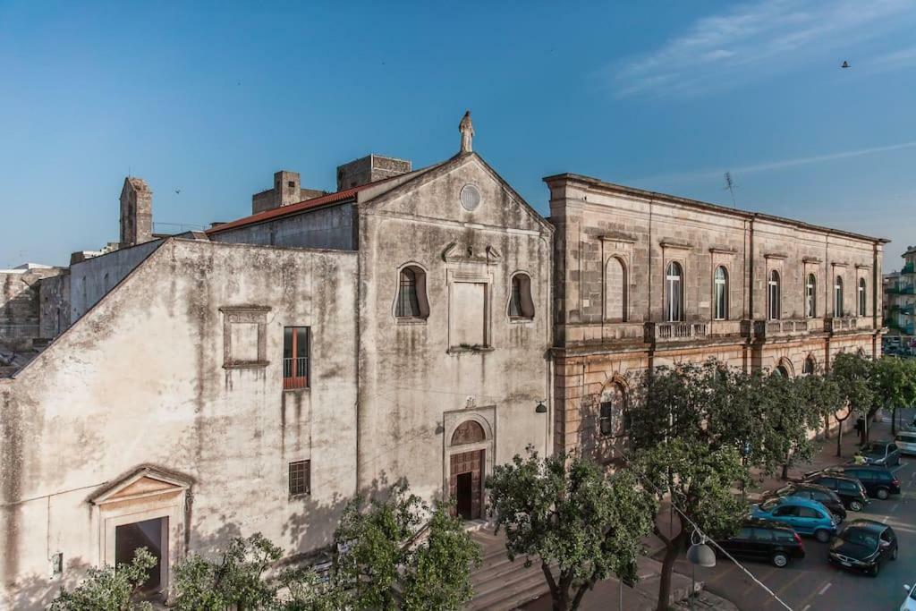 Monolocale Finemente Ristrutturato Ostuni Exterior photo